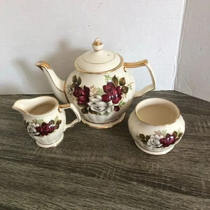 Vtg Sadler England Rose Patterned Tea  Set